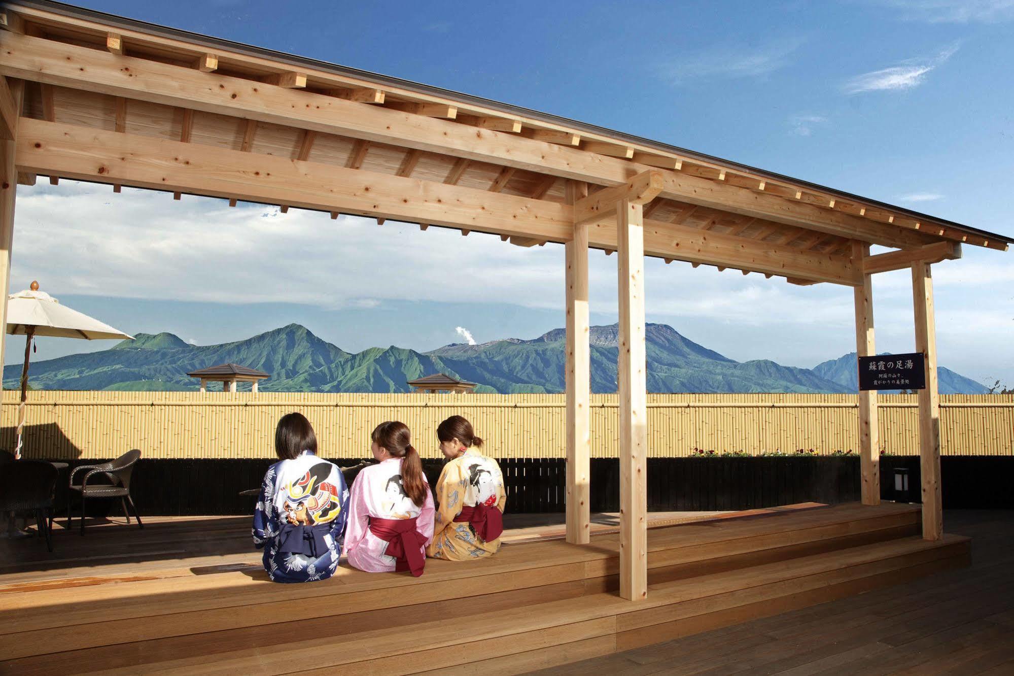 ホテル夢しずく 南阿蘇村 エクステリア 写真